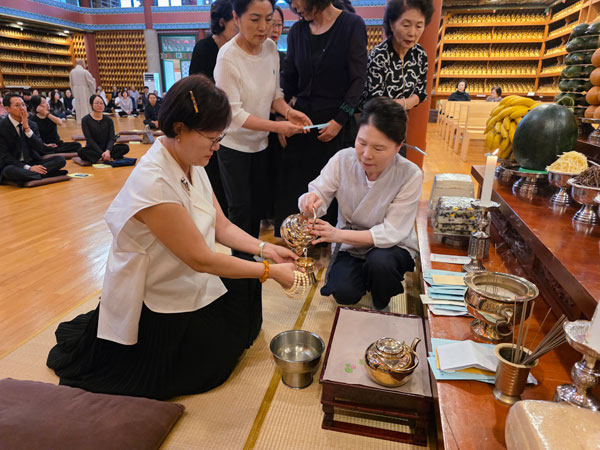 ͺ ����ȭ �����(����� ȸ�� ���콺�� ��ģ)100�� ���� 2026�� 6��25�� �ϻ� ������ 4�� ���Һ���
